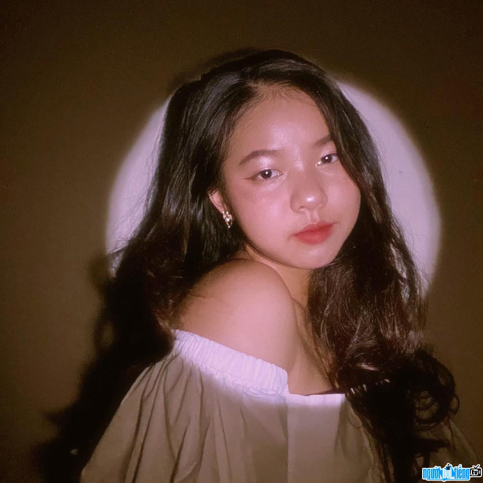 NanCiezZ rất thích các chị vlogger như: Giang Ơi, Châu Bùi, Trinh Phạm… "vì các chị đều là những người rất giỏi và có kiến thức. Video của các chị gần gũi và rất hữu ích với người xem”, 10X bày tỏ.