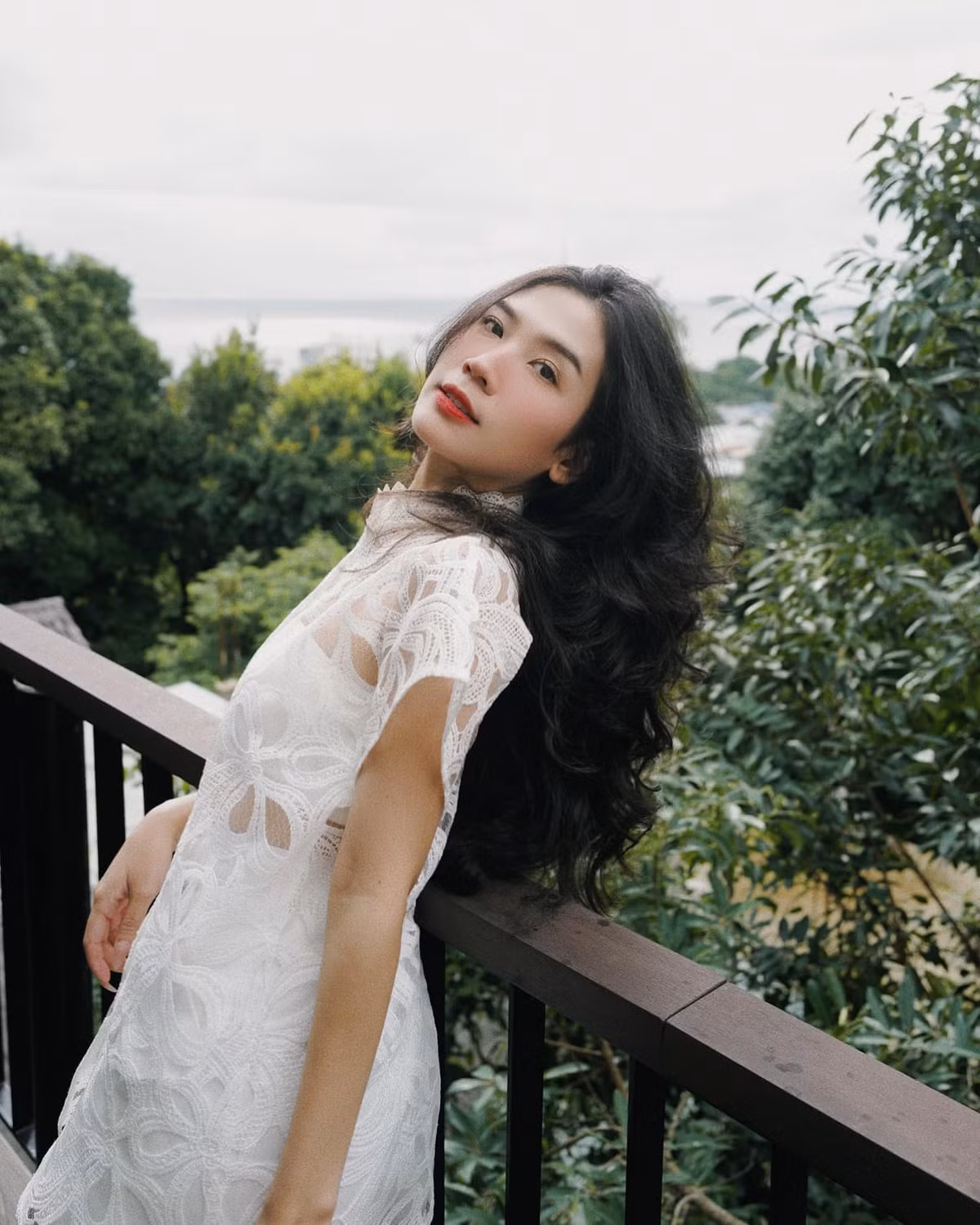 Bên cạnh khoe những chuyến du lịch, khoảnh khắc tận hưởng cuộc sống bên gia đình và những người thân thiết, Chù Disturbia còn rất chăm chỉ trong việc chia sẻ những bí quyết giảm cân cho mọi người.