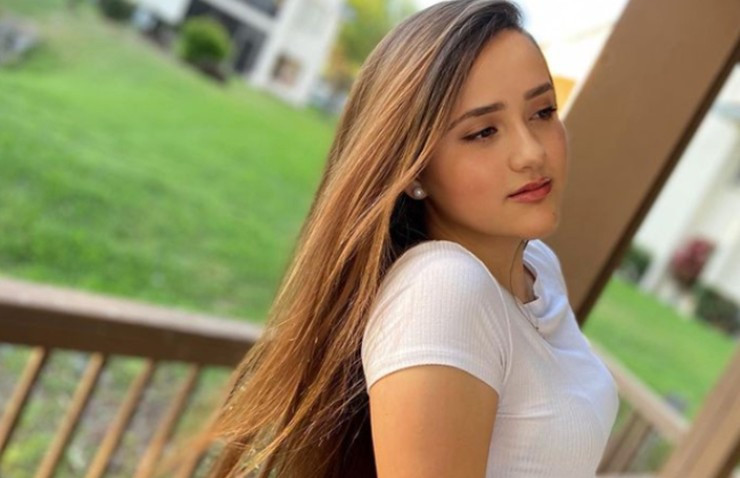 Ngoài ra, khi có thời gian rảnh thì chạy bộ và bơi lội vẫn là hai bộ môn thể thao được Mariana Donado Yepes yêu thích hơn cả.