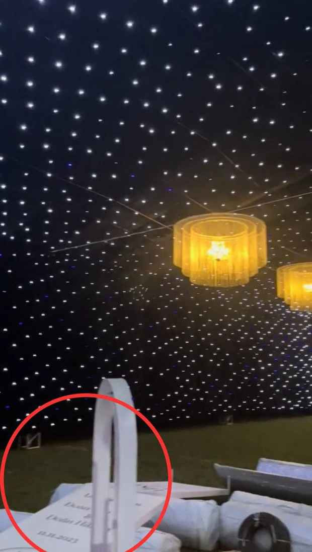 Cả Văn Hậu và Hải My rất kín tiếng trong diễn biến ngày vui của mình, nhưng đã có một số hình ảnh đầu tiên về không gian tiệc cưới ngày 11/11 đã xuất hiện.