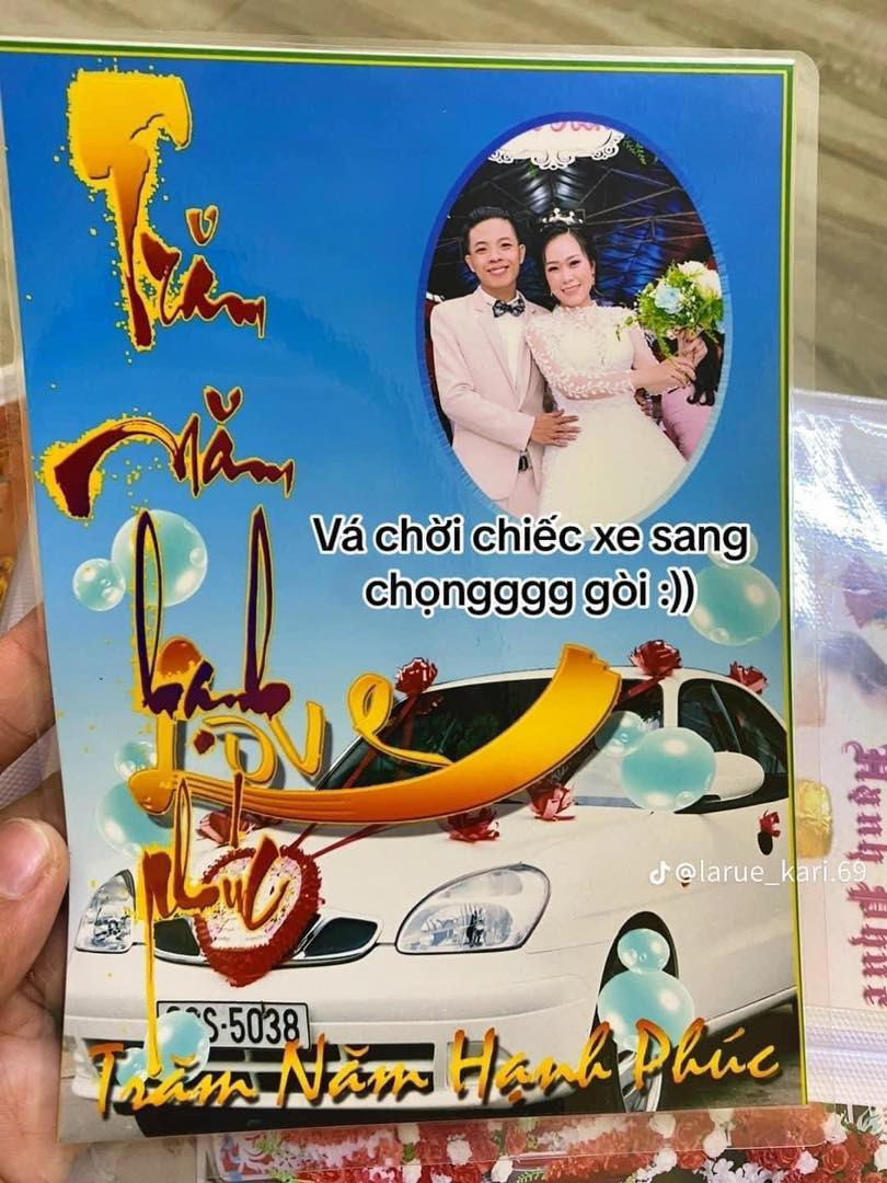 Mới đây, trên diễn đàn mạng xã hội có bài đăng của 1 nàng dâu mới chia sẻ album ảnh cưới khiến cư dân mạng phải khóc thét.