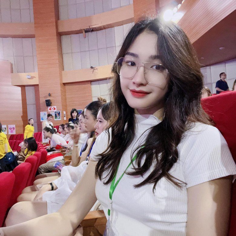 Kim Thanh luôn là ứng viên nặng ký cho các cuộc thi Hoa khôi bóng chuyền trong nước và quốc tế. Ở VTV Cup 2018, cô vượt qua nhiều đối thủ nặng ký để đoạt danh hiệu "Hoa khôi VTV Cup".