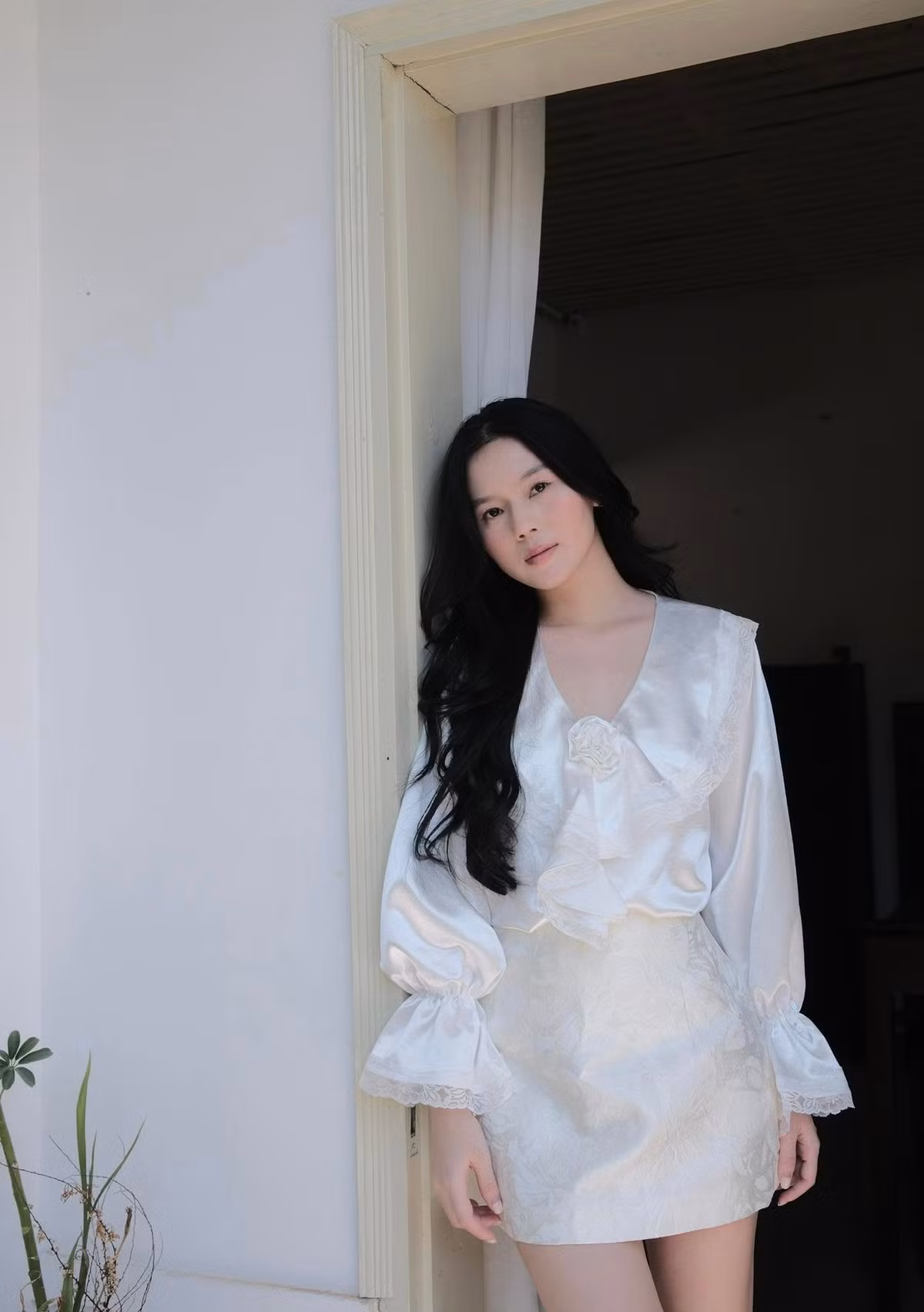 Đến tháng 7/2021, Thành Chung cầu hôn Tố Uyên trong kỳ nghỉ ở Nha Trang. Song phải đến dịp Valentine, cặp đôi mới công bố tin vui trên mạng xã hội. Cũng trong năm 2022, tuyển thủ Việt Nam và bạn gái chính thức "về chung một nhà" sau 4 năm yêu đương.