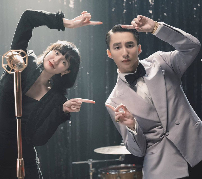 Thậm chí, phần hậu trường nhí nhảnh giữa Hải Tú và Sơn Tùng M-TP cũng từng được dân tình "khui" ra.