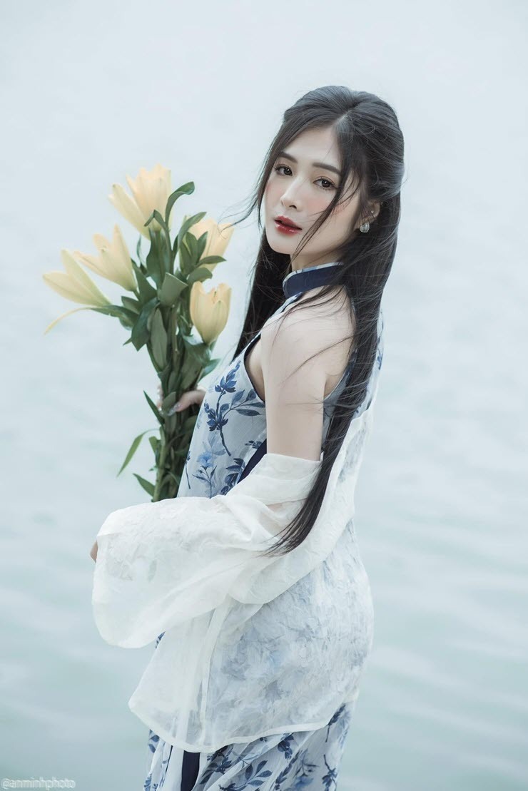 Nét xinh đẹp đáng yêu của cô gái xứ Thanh - Quỳnh Alee