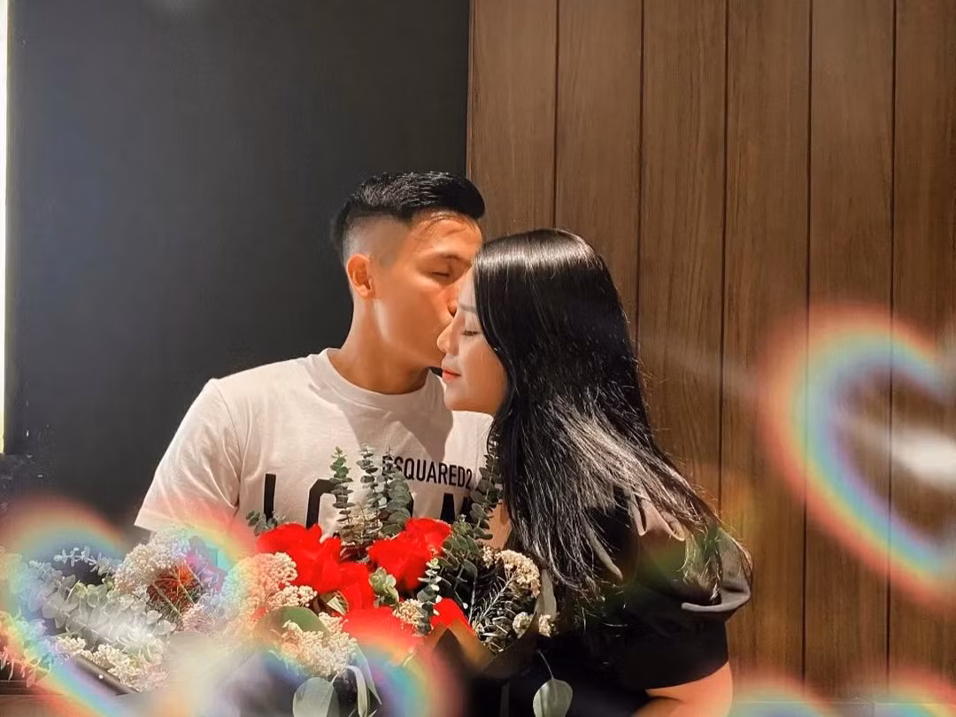 Dù vậy, trải qua bao khó khăn Tiến Dũng và Khánh Linh vẫn giữ được sự mặn nồng.