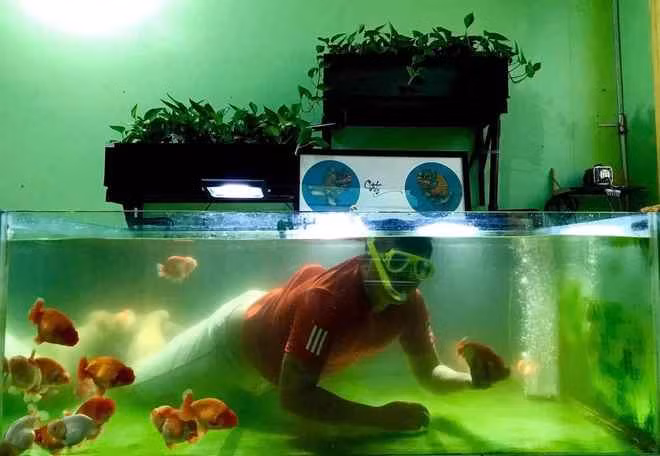 Thỏa mãn đam mê là điều tốt nhưng cánh mày râu nên cân nhắc với nhiều điều khác trong cuộc sống.