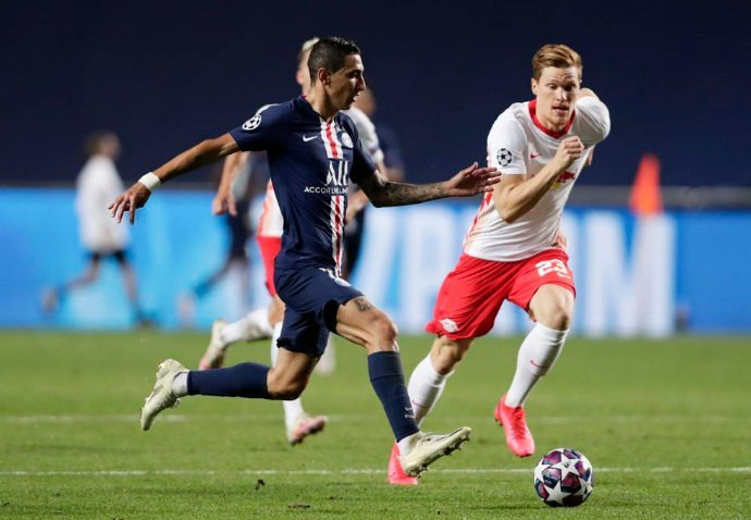 Lần đầu tiên lọt vào chung kết Champions League của PSG khiến mạng xã hội một phen bùng nổ. Hàng loạt những lời ngợi ca, tán dương đã được dành tặng cho Neymar cùng các đồng đội.