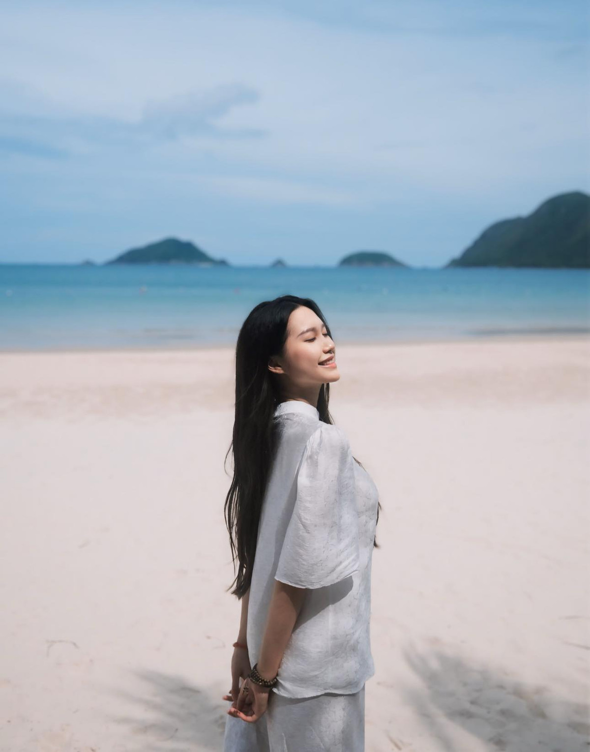 Từng tấm ảnh, clip do Hải My đăng tải trên trang cá nhân đều được netizen đón nhận nhiệt tình.