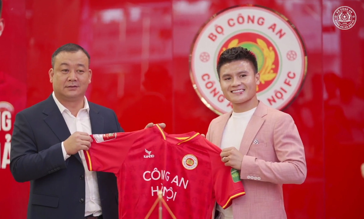 Vi sao thoi gian ki hop dong cua Quang Hai bi 