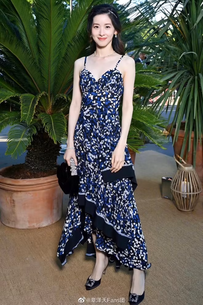 Sau khi kết hôn, Chương Trạch Thiên cũng góp phần không nhỏ vào sự thành công của chồng.