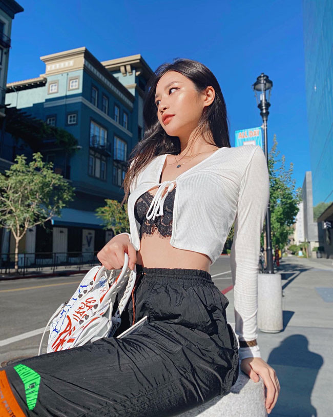 ... nhưng cũng không kém phần bốc lửa.