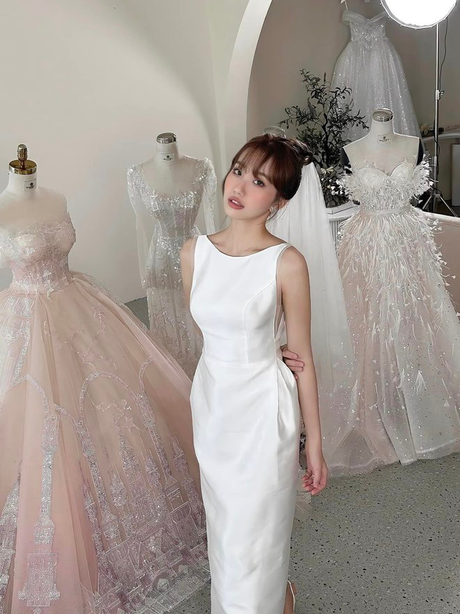 Đặc biệt, sau đám cưới bất ngờ, đôi vợ chồng trẻ lại có thái độ khác nhau.