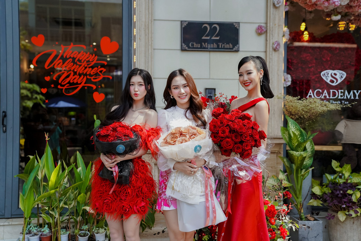 Phương Nhi luôn theo đuổi phong cách ngọt ngào và cá tính.