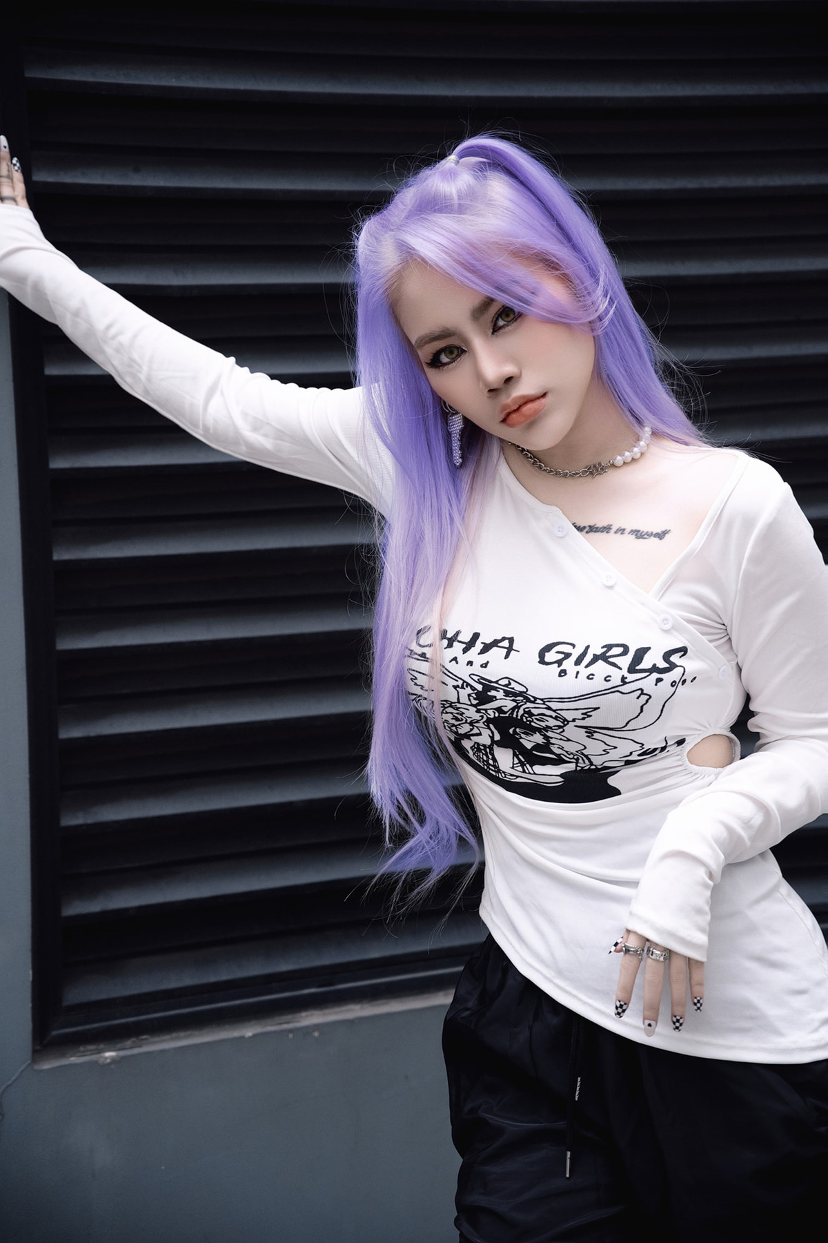 Yến Lê cho biết: "Nếu các bạn một ngày ăn một bữa sau đó tập thể dục hùng hục, tối cũng không ăn gì để giảm cân thì ngày hôm sau, chỉ cần thấy quảng cáo đồ ăn hoặc nghe ai đó nhắc tên đồ ăn là bạn sẽ thèm ăn cả thế giới. Sau đó bạn sẽ không cầm lòng được mà ăn no hoặc ăn nhiều gấp đôi và phản tác dụng…