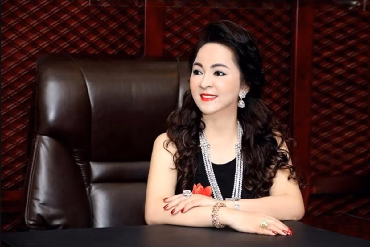 Đáp lại những ý kiến này, mới đây nhất trong quá trình livestream, nữ CEO của khu du lịch Đại Nam tiếp tục có phát ngôn gây chú ý về tài sản chung của hai vợ chồng bà.