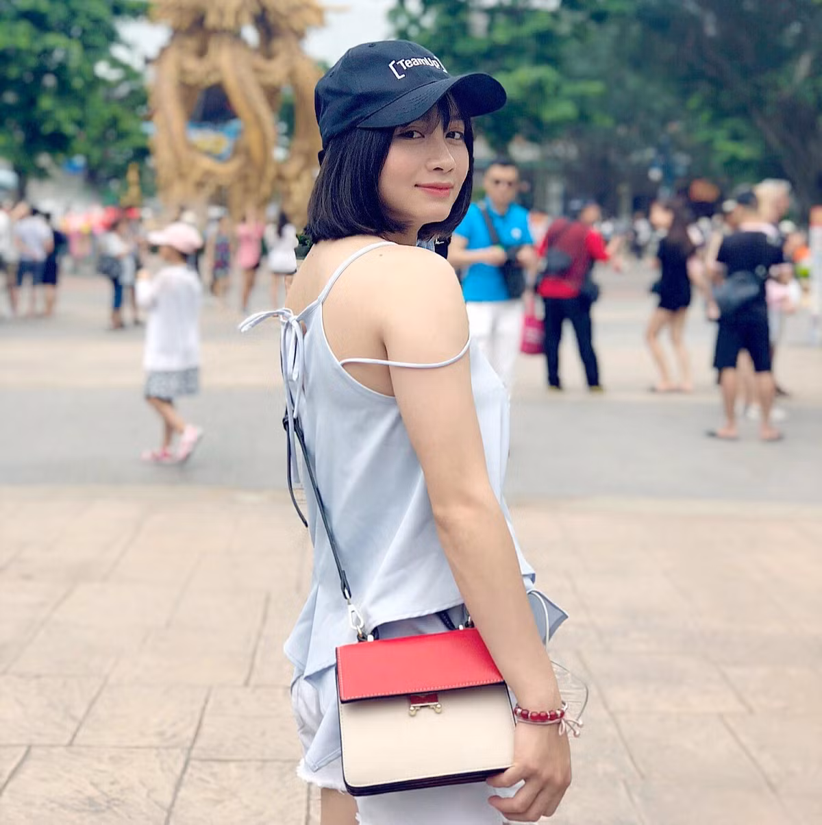 Hiện trang facebook cá nhân của nữ cầu thủ sinh năm 1995 này đã có tới hơn 260 nghìn người theo dõi.