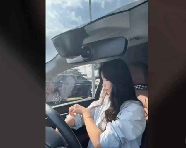 Ngoài ra, ngôi trường đại học mà con gái Quyền Linh đang theo học cũng được cho là nơi có học phí thuộc top cao nhất nhì ở Việt Nam.