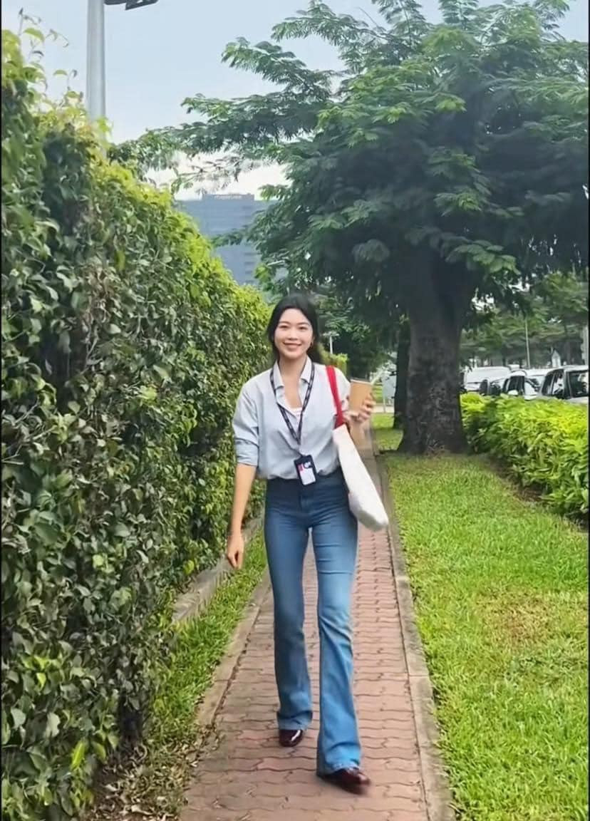 Con gái Quyền Linh cũng thường xuyên cập nhật những khoảnh khắc đời thường lên các trang mạng xã hội.