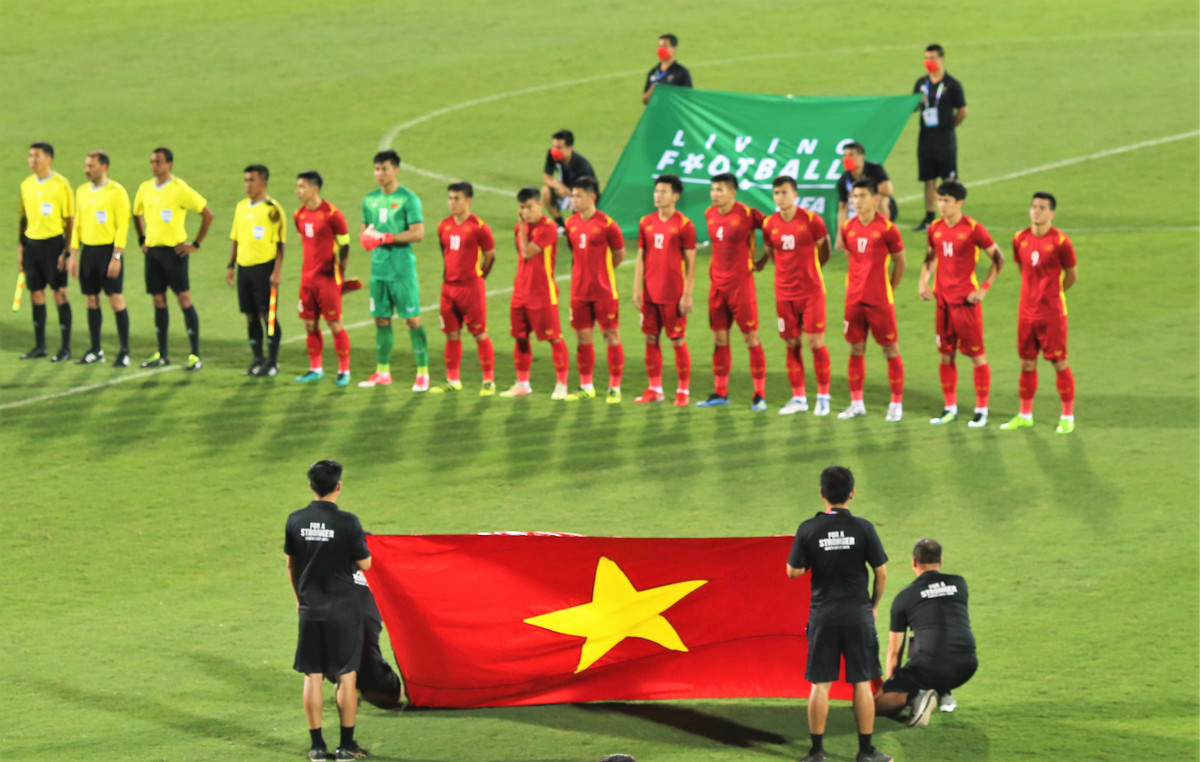 Thang nhe Myanmar, U23 Viet Nam vung ngoi dau bang SEA Games 31-Hinh-11