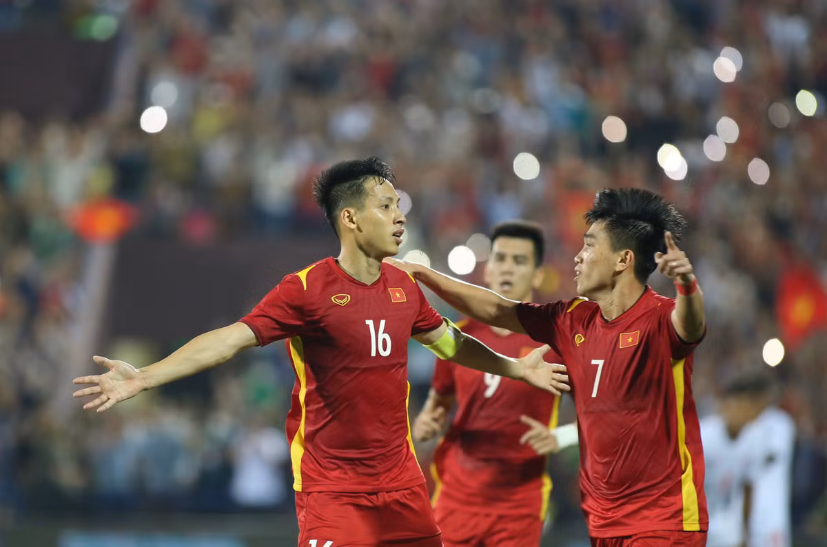 Thang nhe Myanmar, U23 Viet Nam vung ngoi dau bang SEA Games 31-Hinh-6