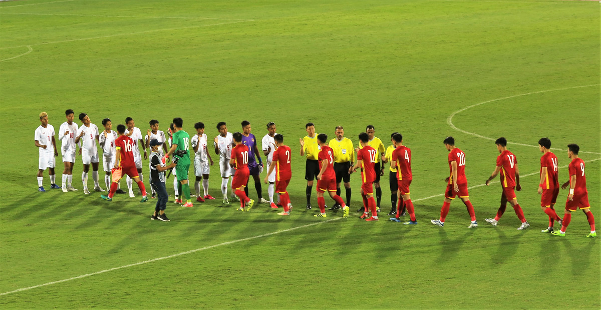 Thang nhe Myanmar, U23 Viet Nam vung ngoi dau bang SEA Games 31-Hinh-12
