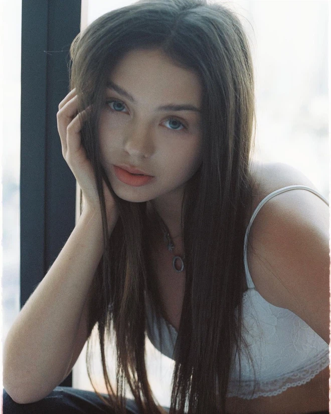 Mới đây, trong một buổi trả lời phỏng vấn lần đầu tiên bạn gái Tây của thủ môn Bùi Tiến Dũng đã có những chia sẻ đầu tiên.