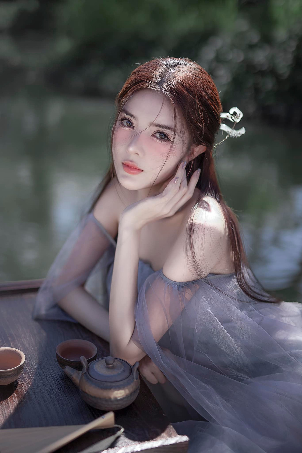 Ngoài mối tình ngắn ngủi với Bùi Anh Tuấn, kể từ ngày đó, Lilly Luta không còn công khai chuyện yêu đương thêm lần nào nữa.