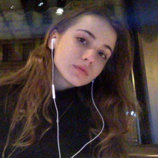 Viktoria đã đáp trả một cách kịch liệt, khẳng định cô không làm gì sai.