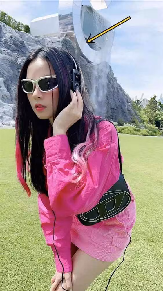 Midu lai len do tao bao, dan mang suyt khong nhan ra 