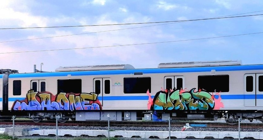 Do công tác thi công các hạng mục của Depot vẫn đang được triển khai, nên vị trí neo đậu của các đoàn tàu được bố trí ở các vị trí thuận lợi, tránh ảnh hưởng đến công tác thi công lắp đặt.