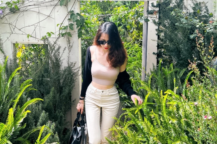 Không chỉ giỏi giang mà Khánh Linh còn sở hữu thân hình và phong cách nhiều cô gái mơ ước