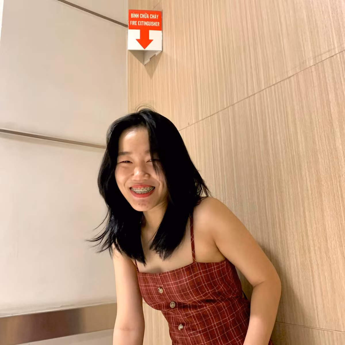 Lê Thụy hiện là một trong những TikToker thế hệ Gen Z được nhiều người yêu quý với gần 3 triệu lượt theo dõi. Cô nàng nổi lên với danh xưng là “cô gái bán quần xà lỏn”.