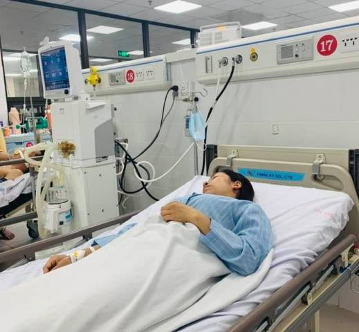 Duoi muoi bang may xong tinh dau, ca nha nhap vien cap cuu-Hinh-3