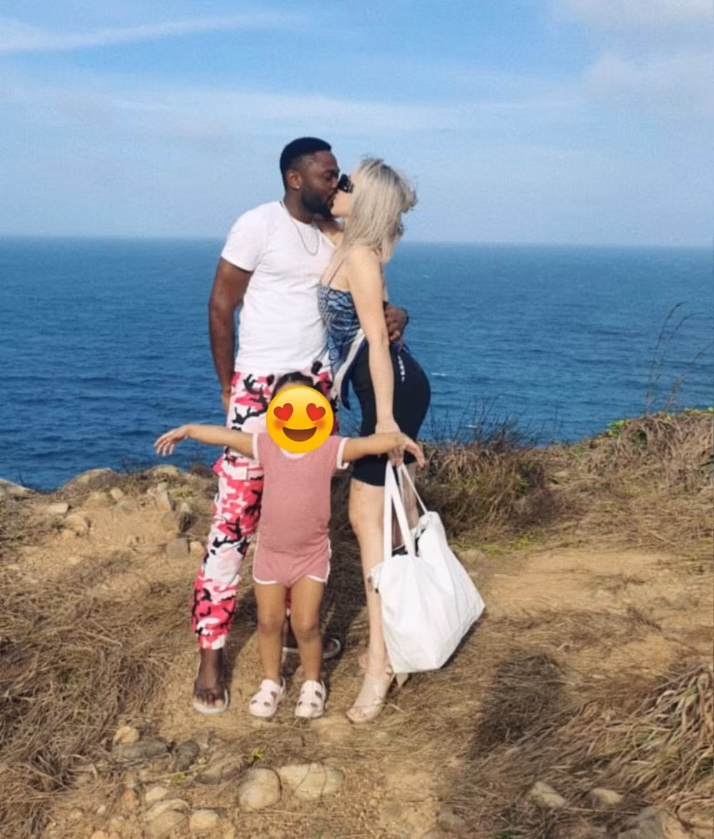 Lần chia tay thứ 2, anh Cee Jay đóng cửa công ty và phải trở về nước. Vì không muốn chị Phương buồn nên anh lấy lý do hết yêu để đẩy chị ra xa. Tuy nhiên, vì tình yêu nên chị Phương vẫn cố gắng tìm mọi cách để liên lạc với bạn trai. Kể từ đó, cả hai dần yêu thương và trân trọng nhau hơn.