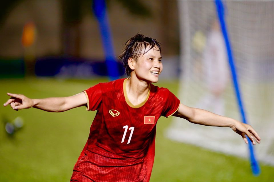 Cũng giống Huỳnh Như thì Thái Thị Thảo đã bén duyên với công việc kinh doanh online và sớm được nhiều người biết đến.