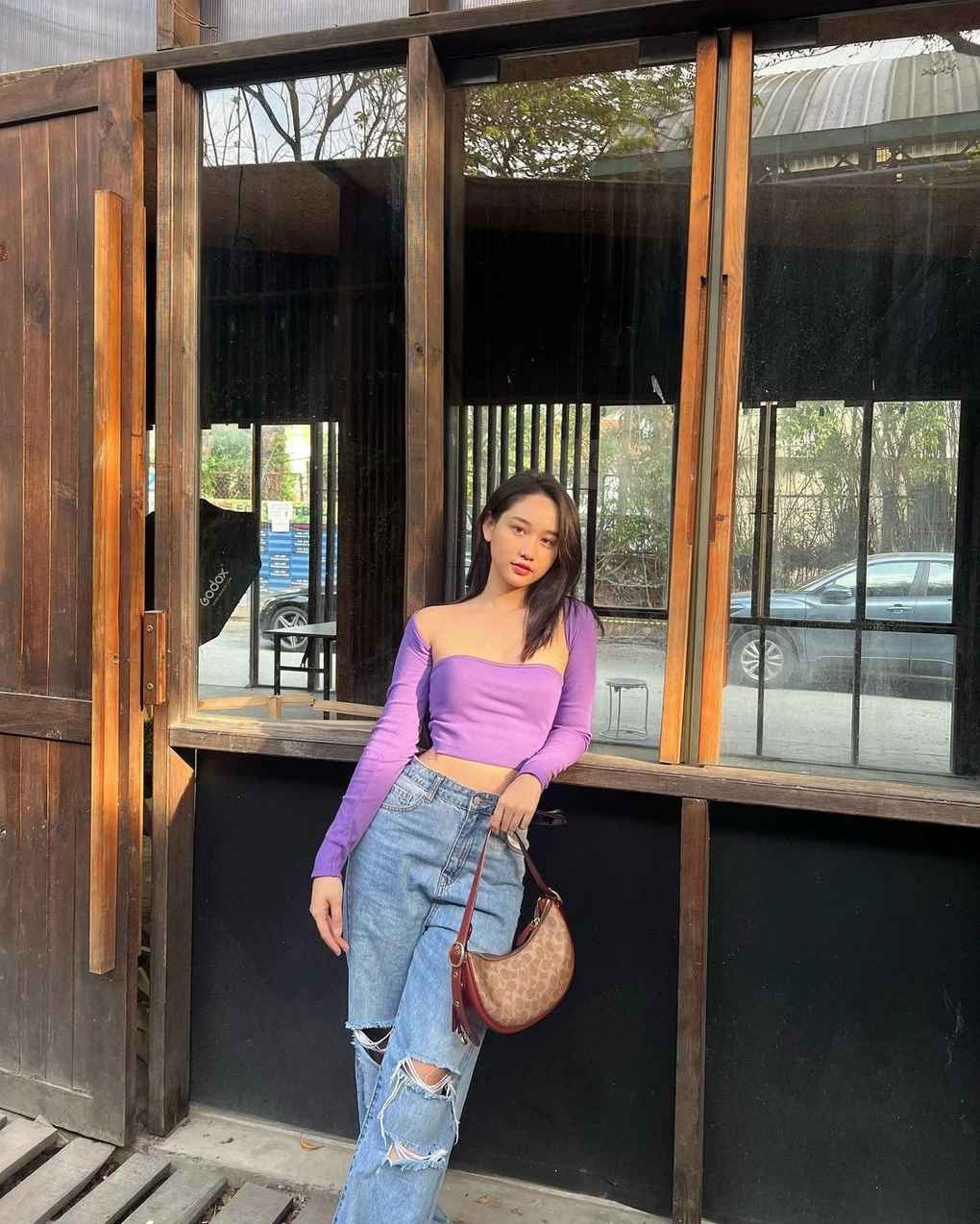 Năm 2022, Trúc Anh gặp vấn đề sức khỏe, bị gai cột sống, thoái hóa khớp và tăng 8kg nên xuống sắc, tự ti, ngại xuất hiện trước khán giả.