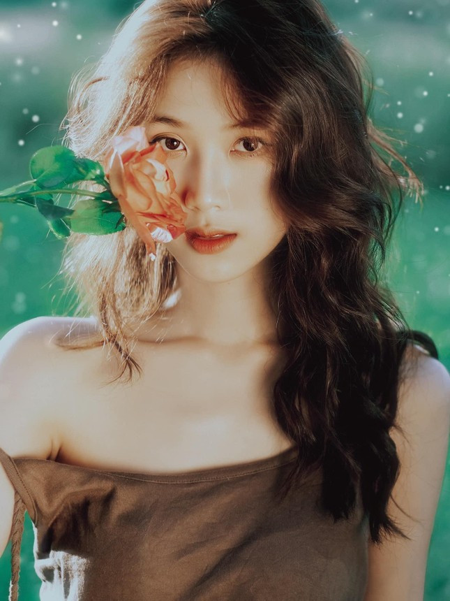 Hà Thương tâm sự cuộc sống của cô thay đổi khá nhiều kể từ khi được nhiều người chú ý nhưng nhìn chung đều theo chiều hướng tích cực.