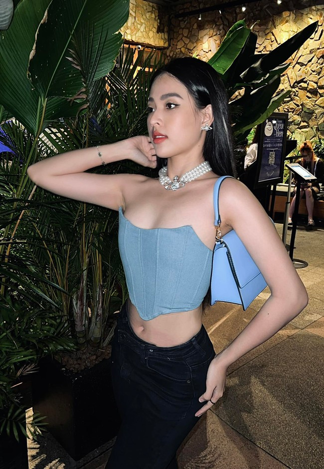 Với ngoại hình mới, cuộc sống của cô gái Phú Yên thay đổi hoàn toàn.