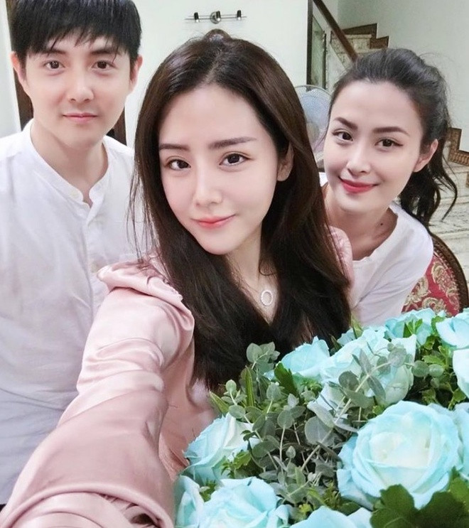 Được biết, Ông Thoại Liên định cư tại Australia và thi thoảng mới về Việt Nam thăm gia đình.