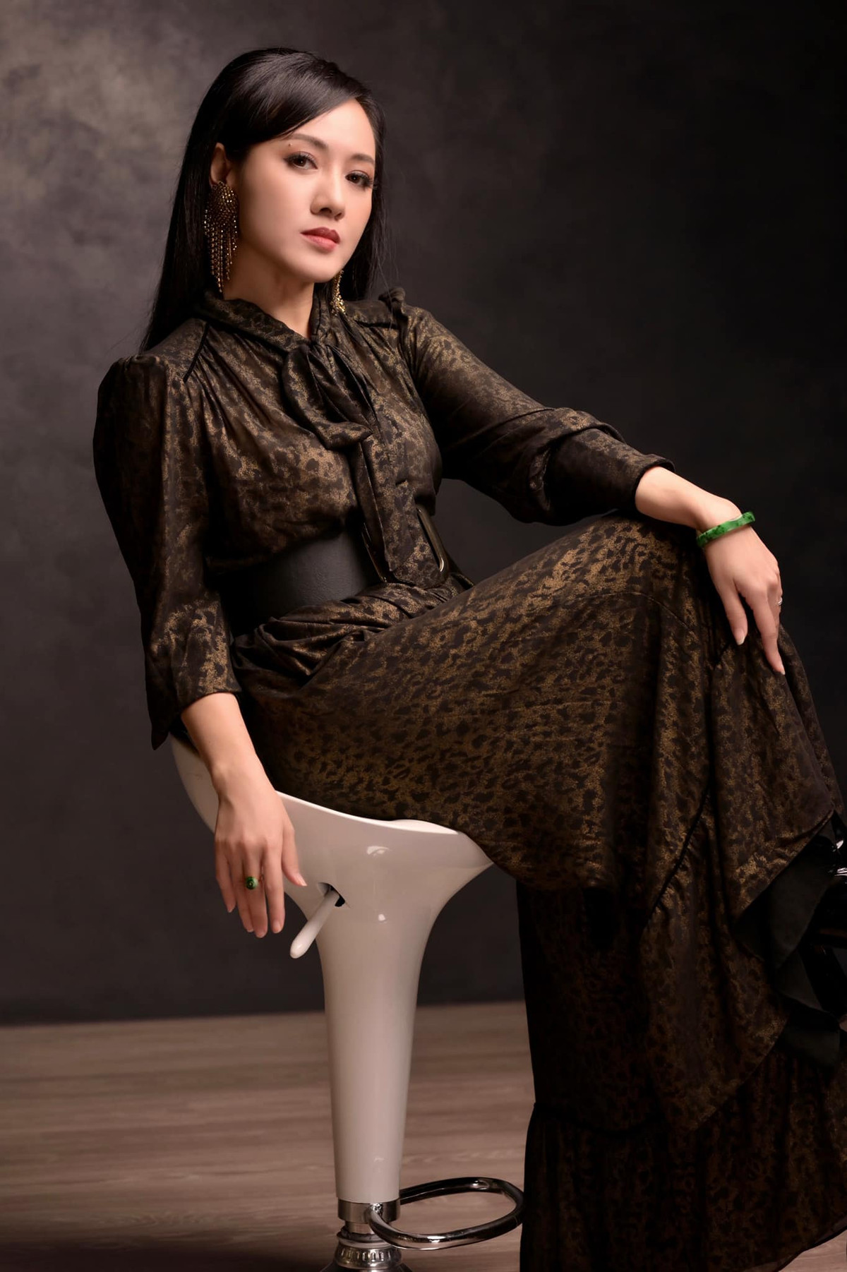 Hoài Anh chỉ chuyển từ ban Thời sự sang ban Văn nghệ, vì vậy khán giả vẫn thường xuyên được gặp mặt cô trên sóng truyền hình.