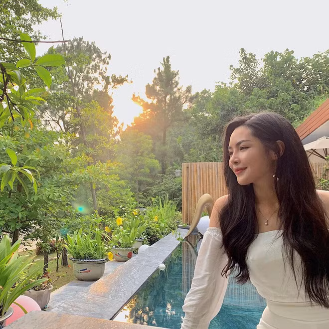 Thanh Quỳnh đã đi Đà Nẵng, Hội An, Sapa, Hàn Quốc, Bali và lúc nào cũng chiêu đãi dân tình với cả loạt ảnh đẹp lung linh.