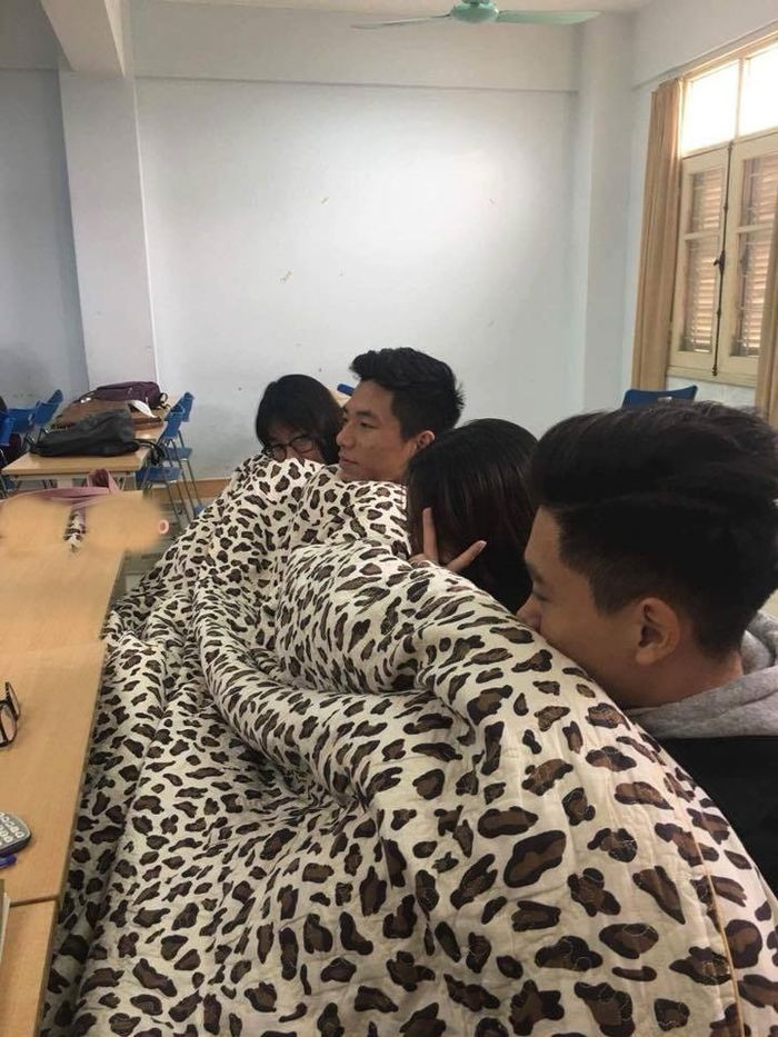 Nếu bạn đang băn khoăn không biết làm cách nào để chống rét thì hãy thực hành ngay “bản mẫu” này để "sống sót" qua mùa đông lạnh giá.