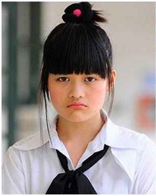 Thuỳ Anh (sinh năm 1995) là hot teen nổi tiếng từ 15 năm trước với bộ phim học đường Bộ Tứ 10A8 nên cô nàng rất quen thuộc với cư dân mạng.