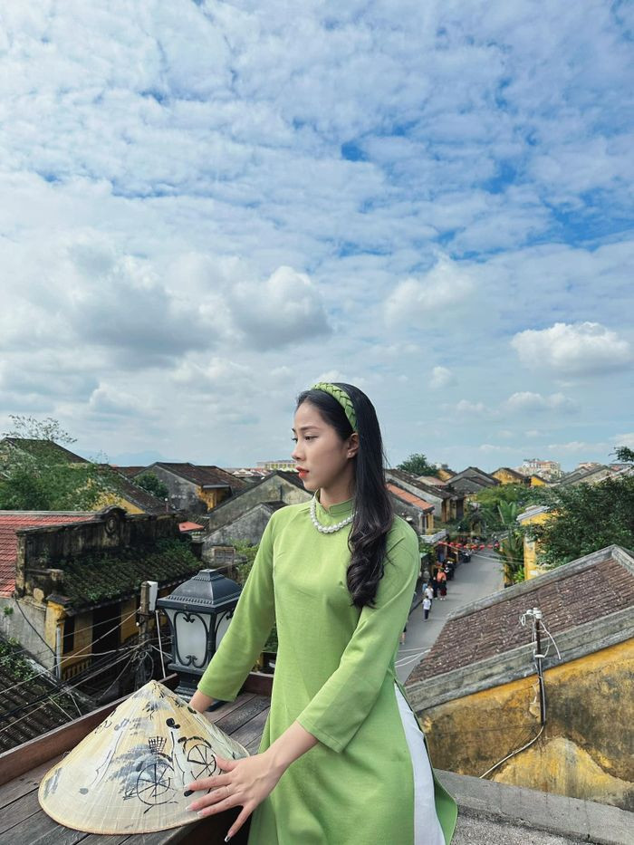 Không chỉ đá bóng hay, Trâm còn sở hữu nhan sắc xinh đẹp.