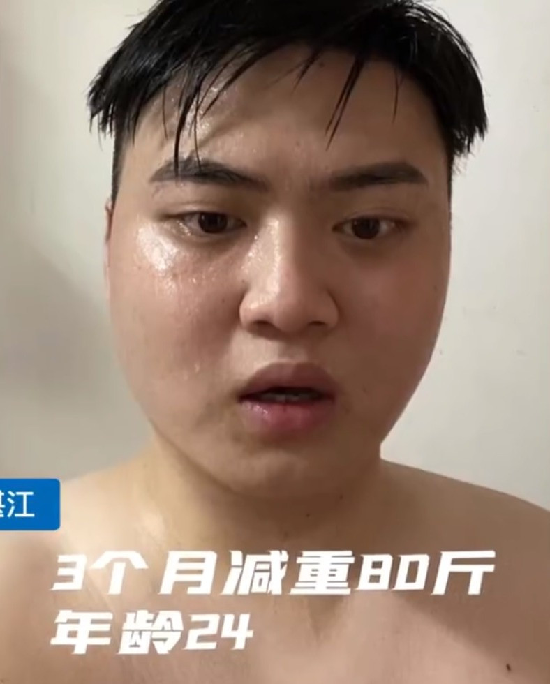 Thân hình cường tráng khác một trời một vực so với trước, chưa kể tinh thần cũng được cải thiện hơn bội phần.