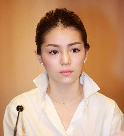 Người đẹp U40 cũng thường chia sẻ hình ảnh đời thường và nhận được lượng tương tác cao từ dân mạng.