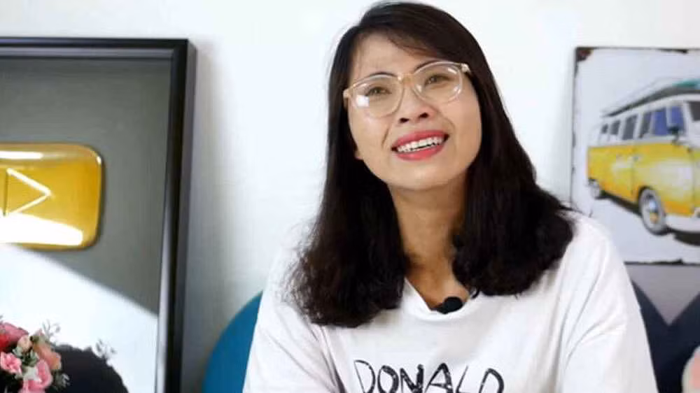 Tuy nhiên, một số người cho rằng trước đó Thơ Nguyễn cũng từng có động thái giải nghệ vào thời gian trước nhưng rồi cũng quay trở lại.