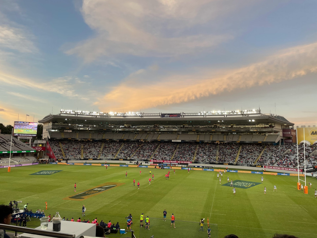 Sân vận động Eden Park được sử dụng như một địa điểm thi đấu thể thao từ năm 1900.