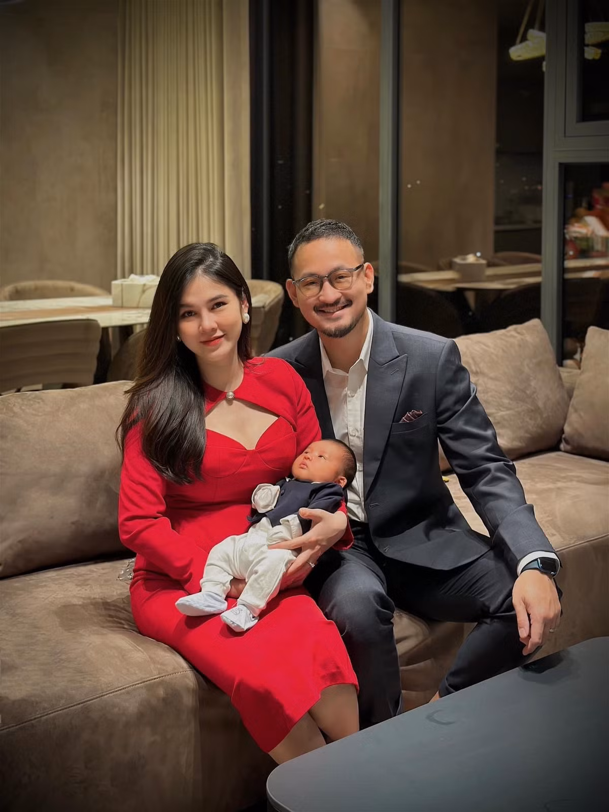 Cồng MC Thu Hoài cho biết, anh biết ơn vì nhờ đi đánh golf mới được gặp ý trung nhân.